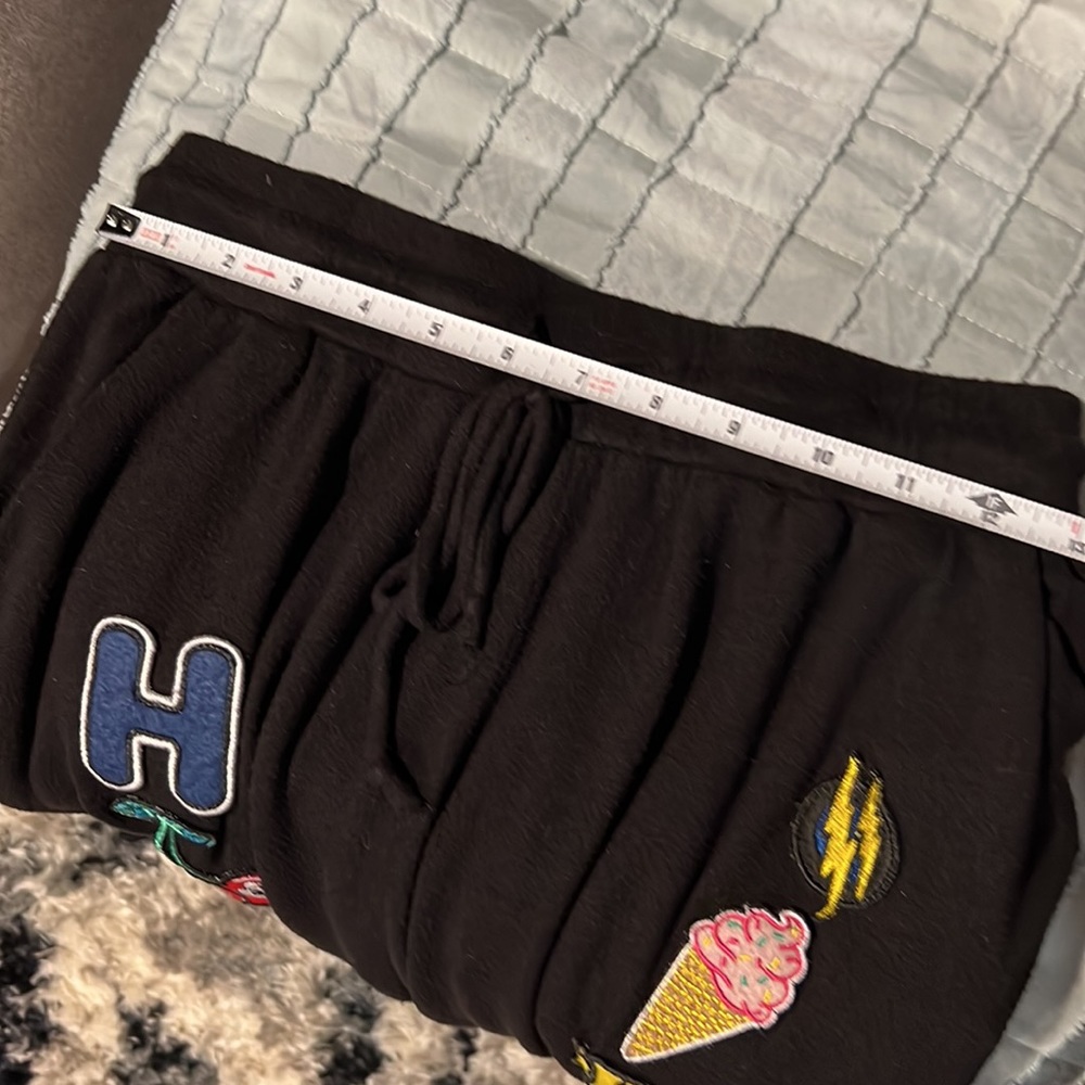 Soft sweat pants with cool patches for flair - Picture 8 of 8